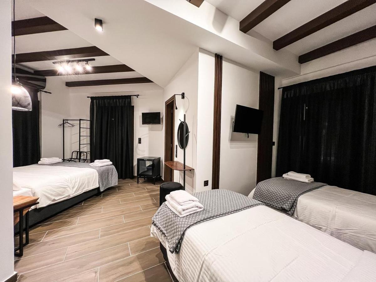 Boutique Plakias Guesthouse Ex Boutique Holy Spirit Kalambaka Bagian luar foto